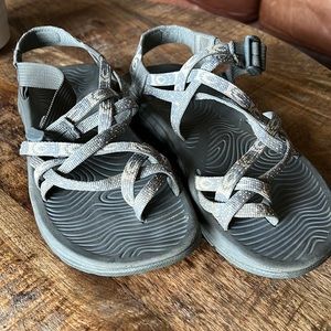 Chaco women’s size 8